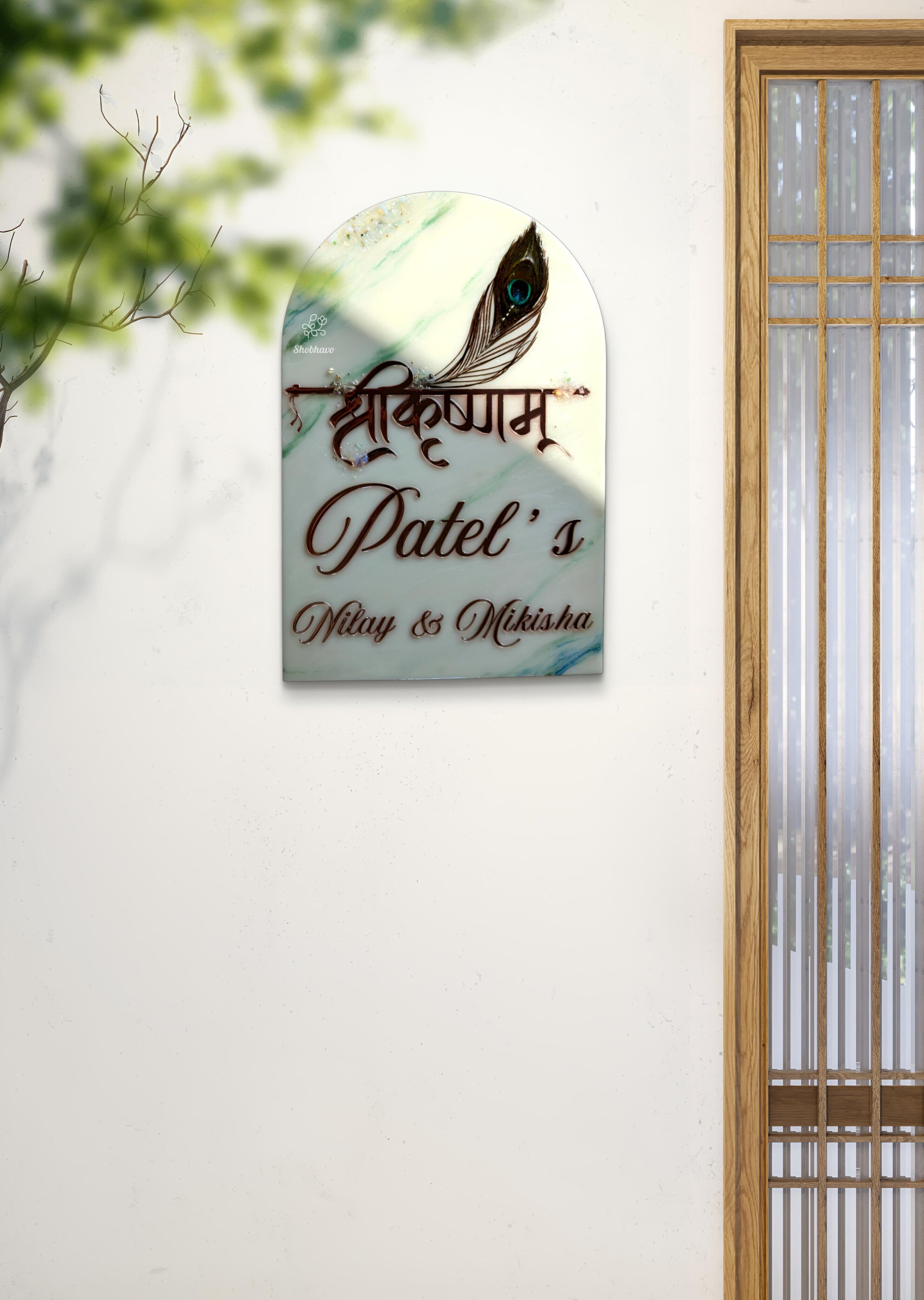 Shree Krishna Morpankh Resin Nameplate – Personalized Home Entrance Décor
