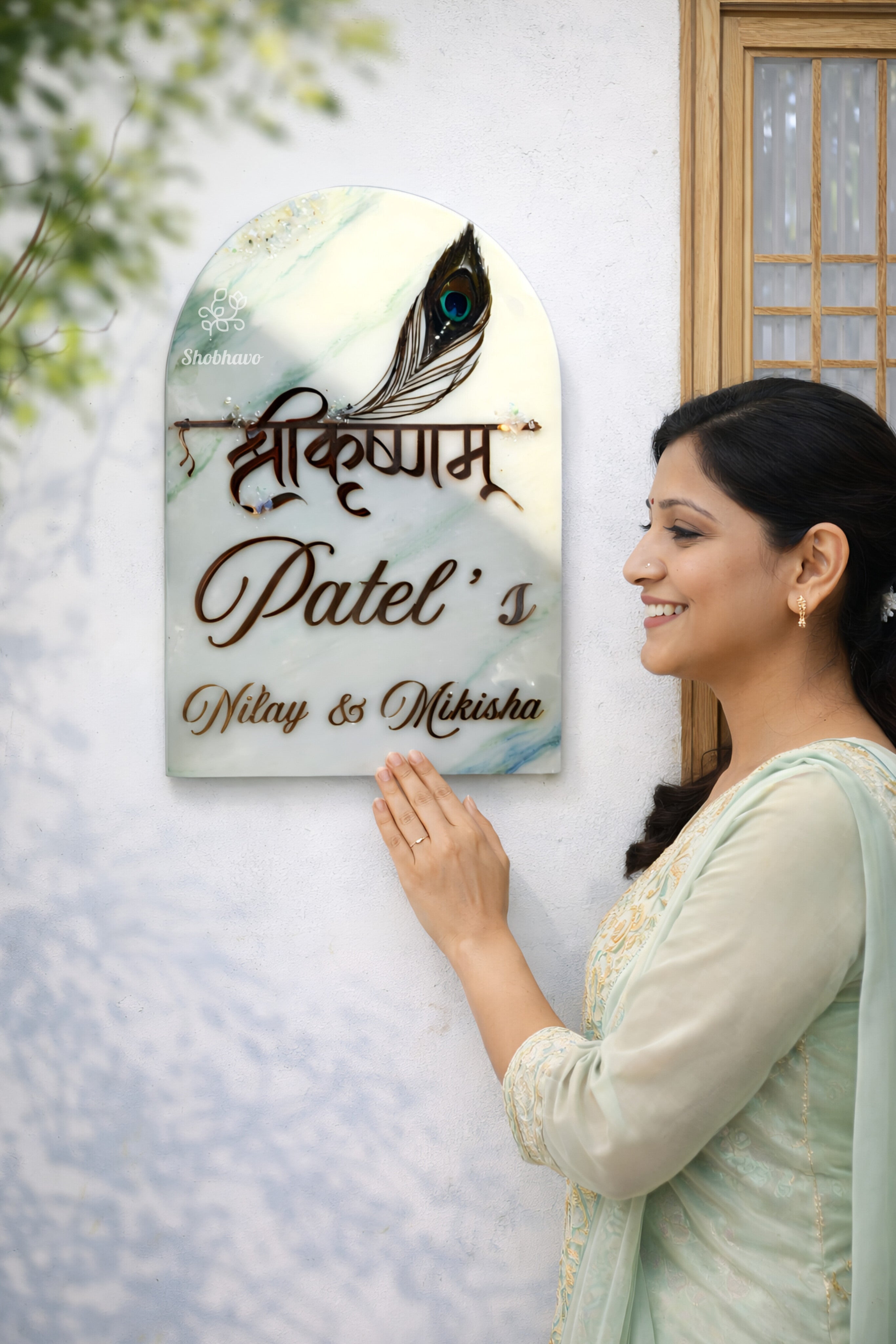 Shree Krishna Morpankh Resin Nameplate – Personalized Home Entrance Décor