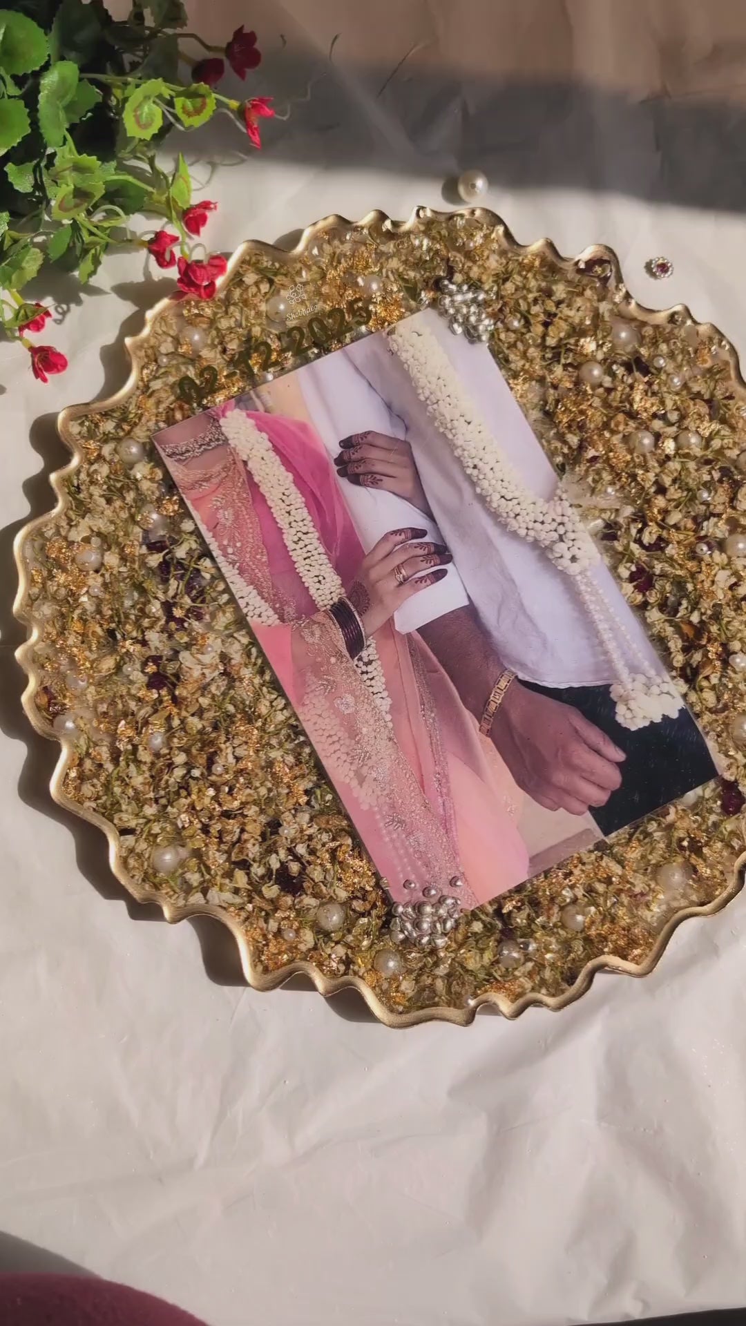 Varmala Preservation Resin Frame – Personalized Wedding Memory Keepsake