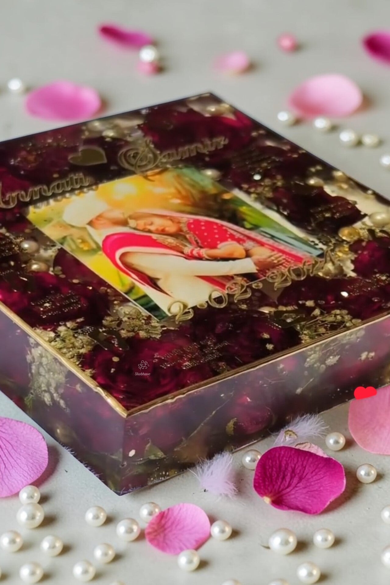 Square Block Varmala Preservation Resin Frame – Personalized Wedding Keepsake with Sat Vachan