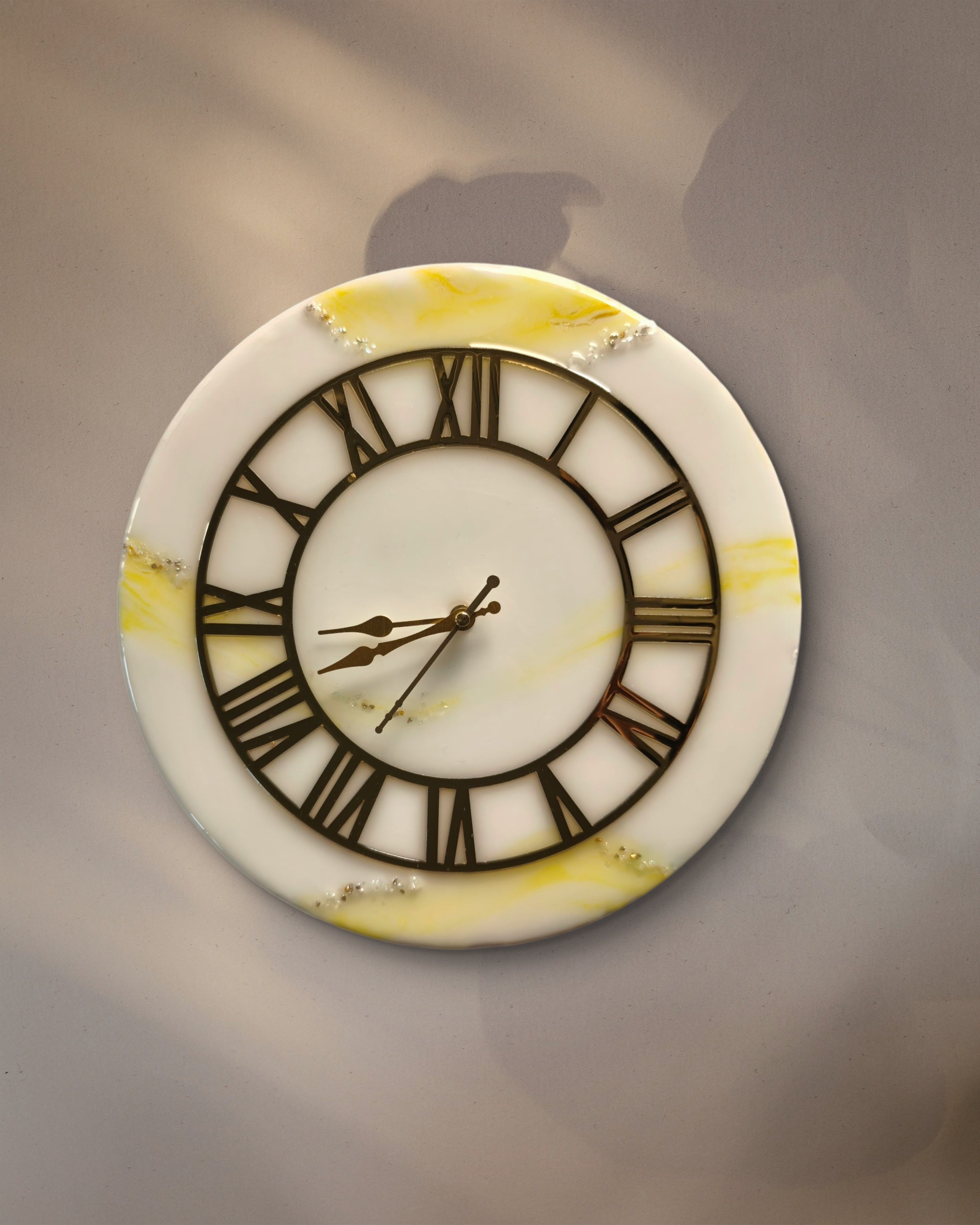 Golden Yellow Luxe Resin Wall Clock – Handcrafted Marble Effect Home Décor